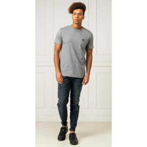 Calvin Klein pánské šedé tričko - XXL (P2D)